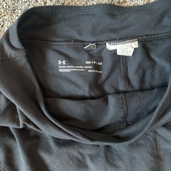 Womens under armour size small black athletic gym sporty skirt used - Picture 2 of 3